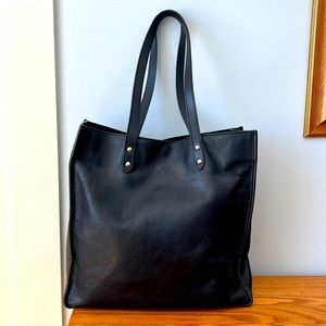 Poppy Barley leather market tote bag.